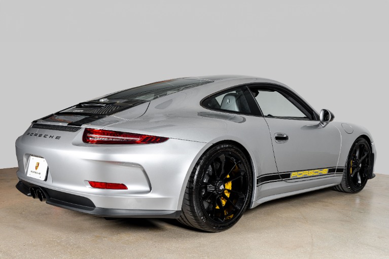 Used-2016-Porsche-911-R