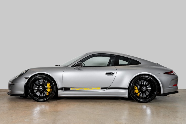 Used-2016-Porsche-911-R