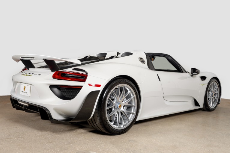 Used-2015-Porsche-918-Spyder