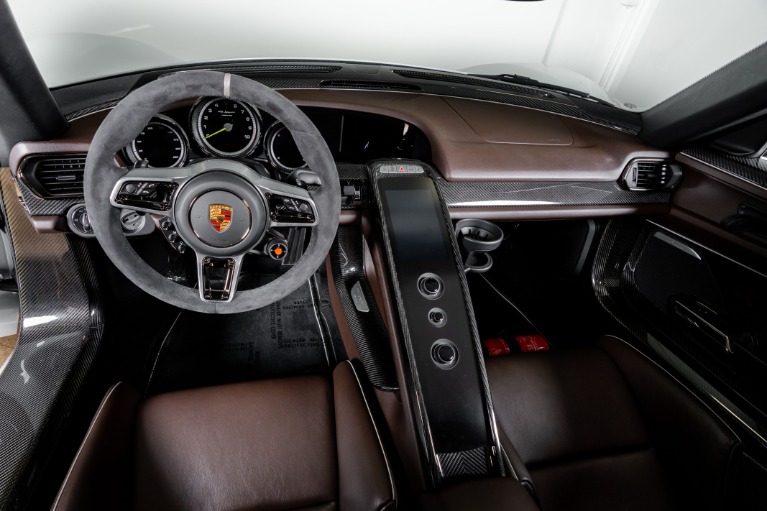 Used-2015-Porsche-918-Spyder