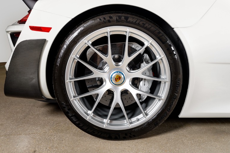 Used-2015-Porsche-918-Spyder