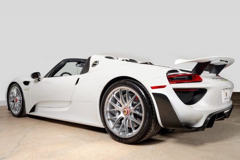 Used-2015-Porsche-918-Spyder