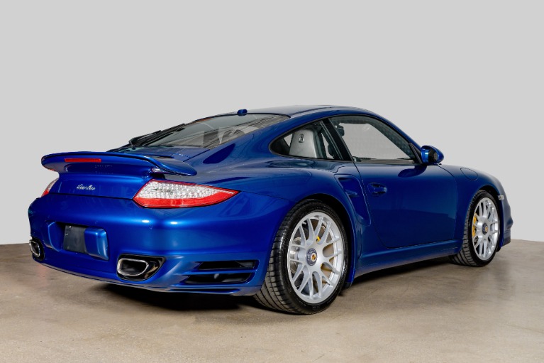 Used-2011-Porsche-911-Turbo