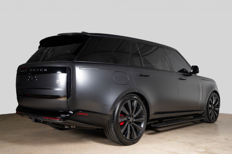 Used-2024-Land-Rover-Range-Rover-SV-Autobiography