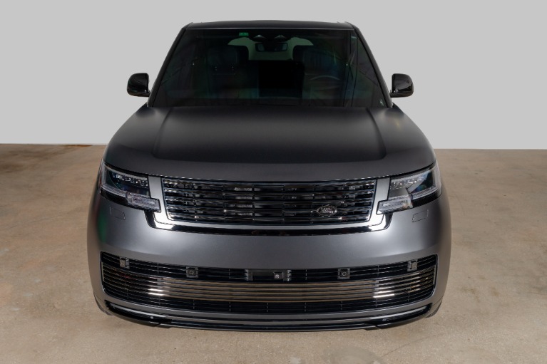 Used-2024-Land-Rover-Range-Rover-SV-Autobiography