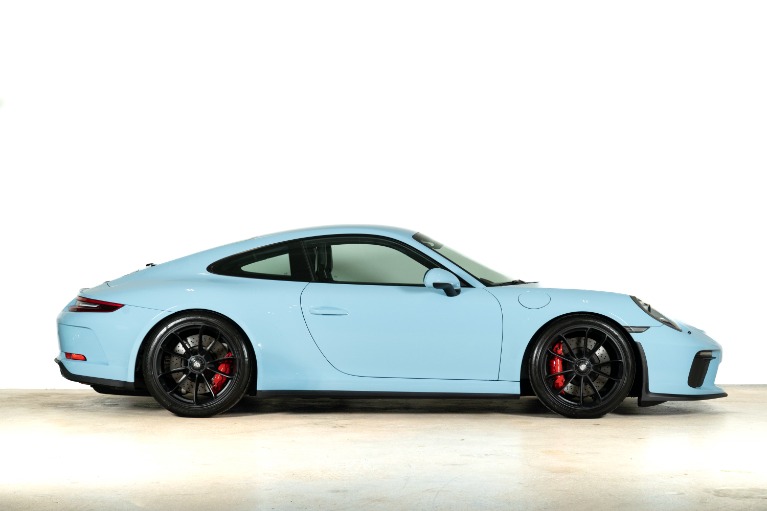 Used-2018-Porsche-911-GT3-Touring